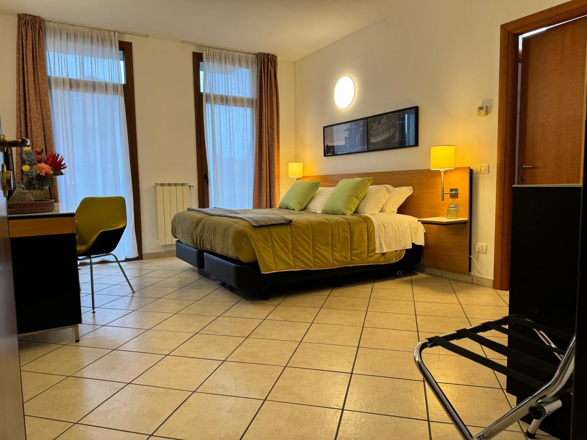 Residence Malpensa Somma Lombardo Exteriör bild